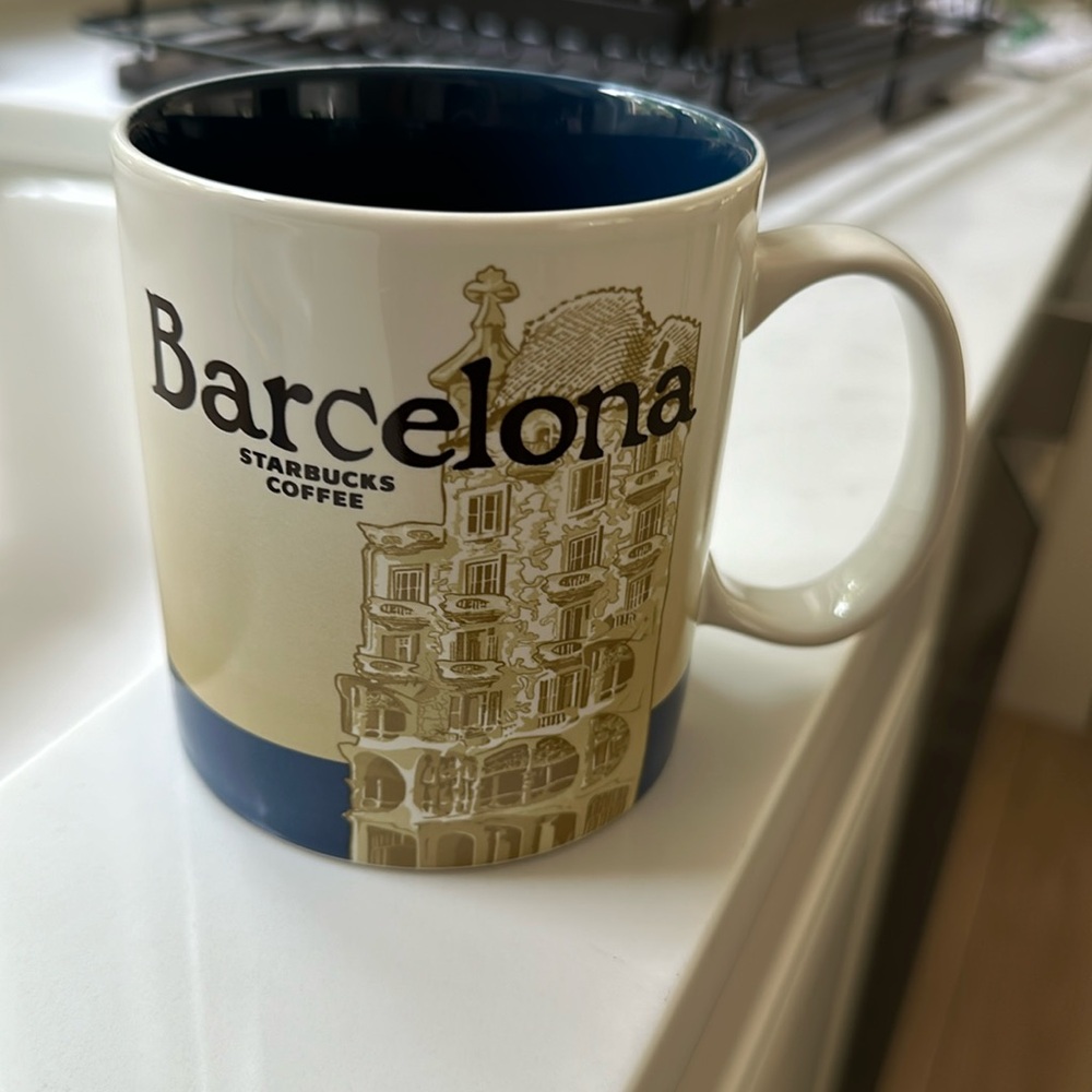 Barcelona Starbucks you are here mug